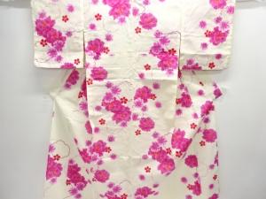 綿紅梅　雪輪に花模様浴衣